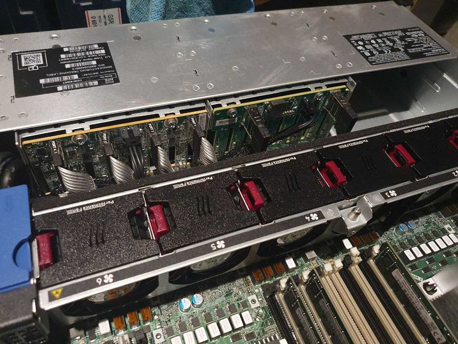 Сервер HP DL380 G10 16SFF 2xXeon Gold 6138 256GB