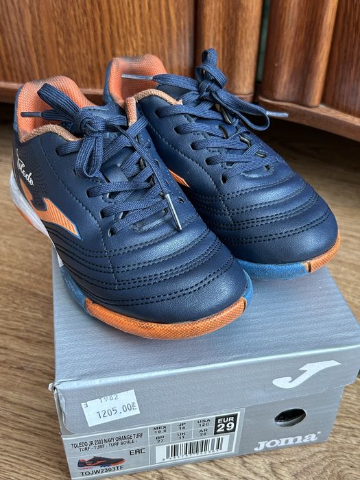 Сороканіжки Joma 29р.