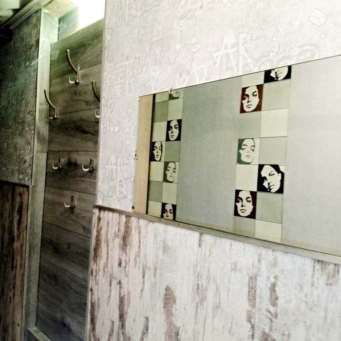 Подiл. метро Контрактова площа  8 хв. пішки. вул.Введенська 6