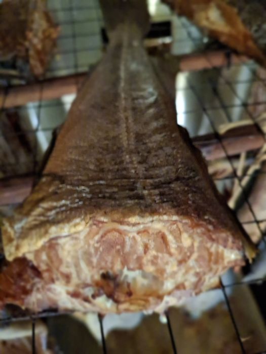 Węgorz - Wędzony dymem, Mały rodzinny zakład, dostawa lu