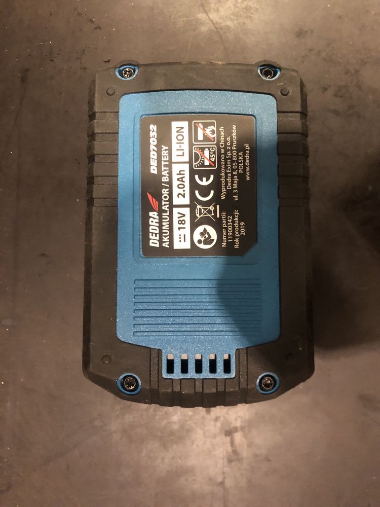 Akumulator DEDRA DED7032 SAS+ALL 2Ah 18V