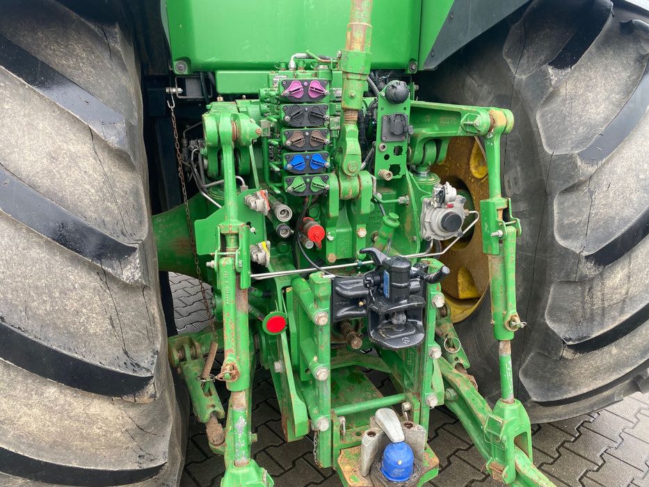 John Deere 8335R 370 PS 44km/h AutoPower