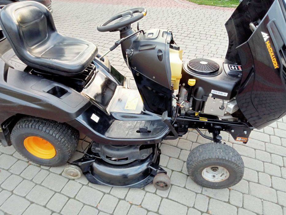 Traktorek kosiarka Mcculoch 22hp V2 Briggs z pługiem