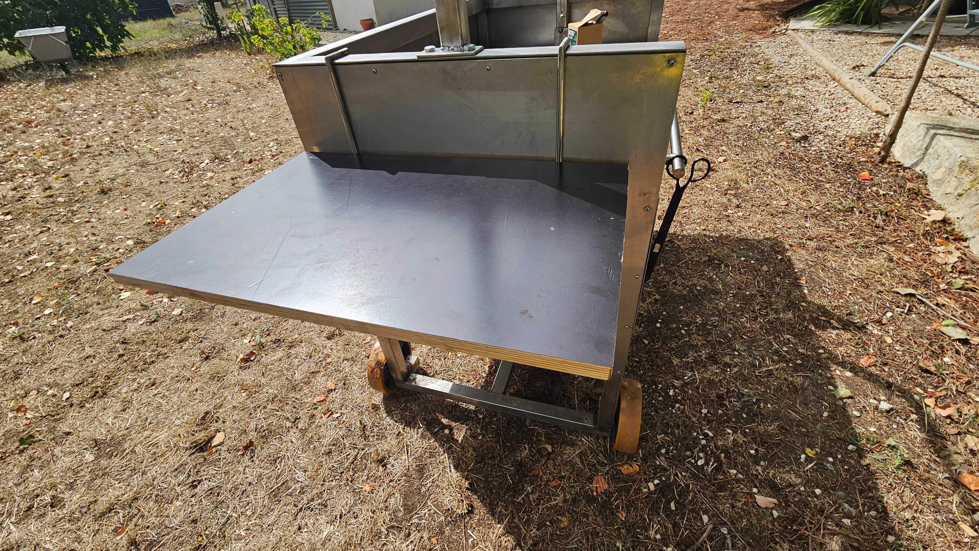 Grelhador Inox com altura ajustavel