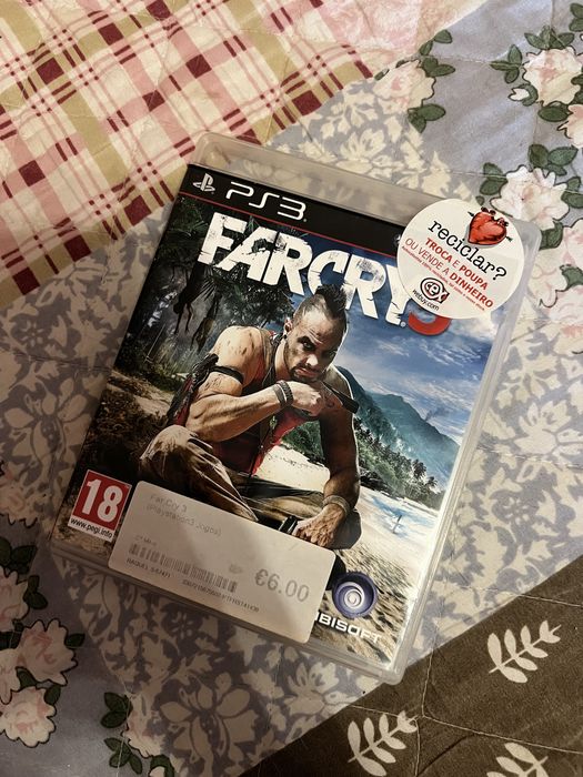 Play Station 3 + 5 jogos