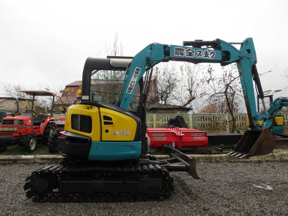 Мініекскаватор Екскаватор Kubota Yanmar