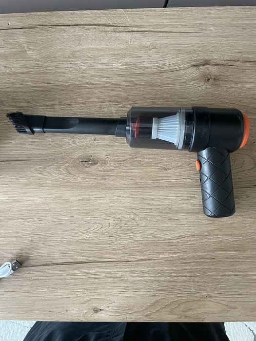 Odkurzacz samochodowy