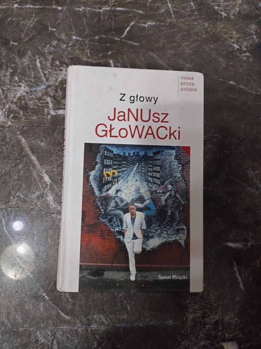 Z głowy Janusz Głowacki