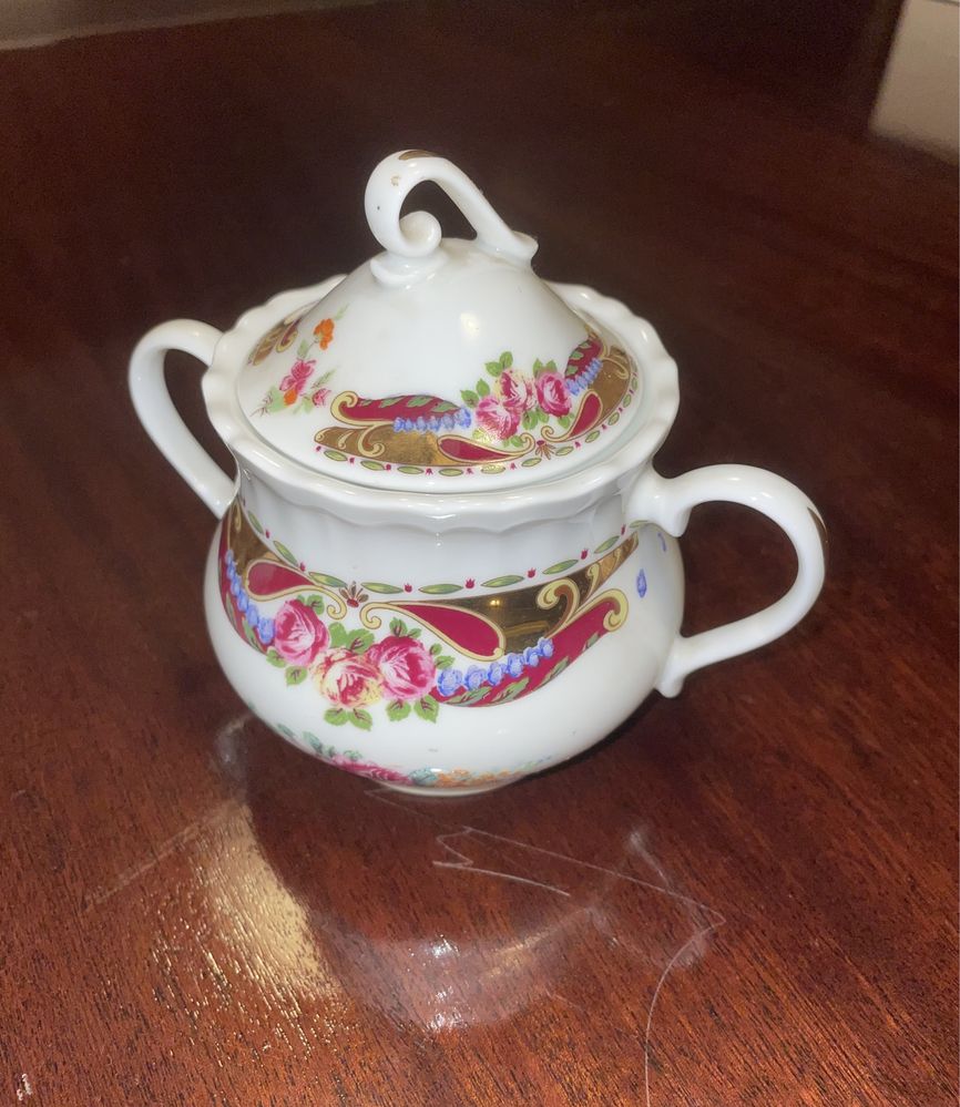 Conjunto de chá em porcelana T. Limoges