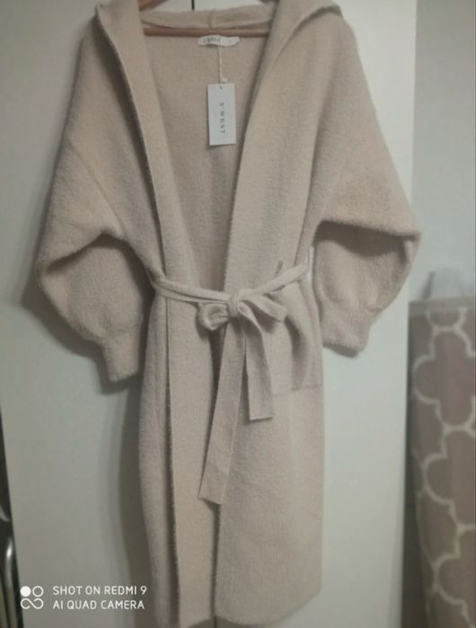 Ciepły płaszcz jak alpaka S