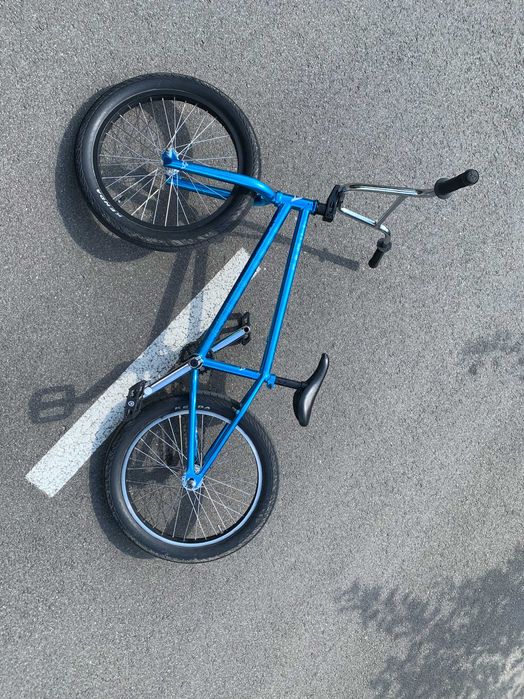 BMX (Free agent, Lumen) Blue
