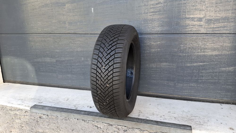Continental 205/60 R16 AllSeason Contact XL