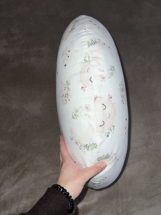 Подушка для годування