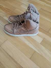 Buty Nike 38,5