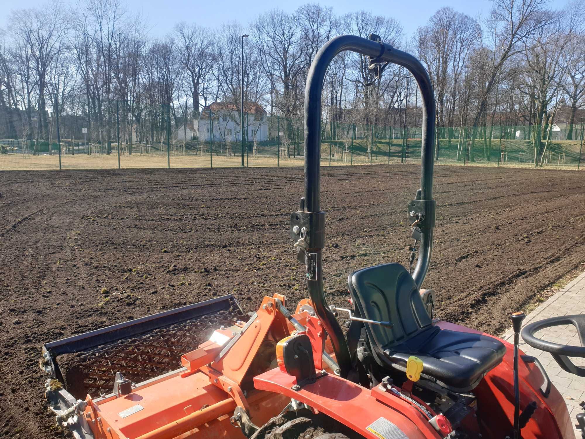 WYNAJEM WYKOPY ROBOTY ZIEMNE koparko ładowarka, minikoparka, walec