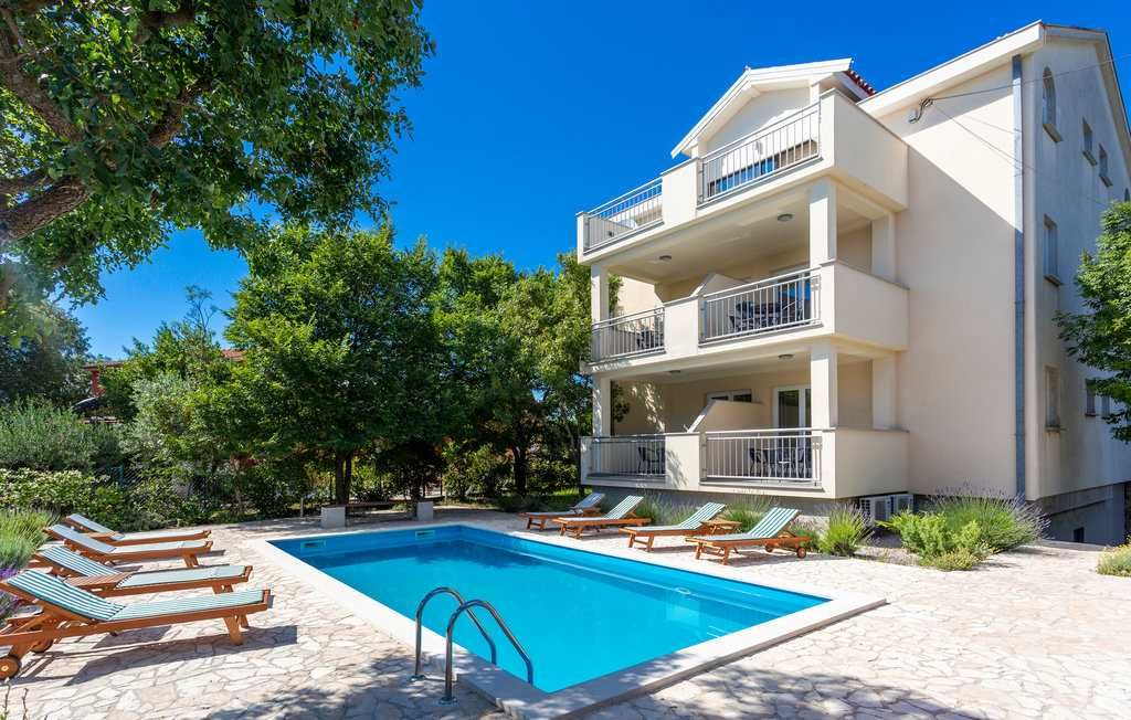 Wakacje, wrzesień,Chorwacja, wyspa KRK, basen, apartament dla 5 osób