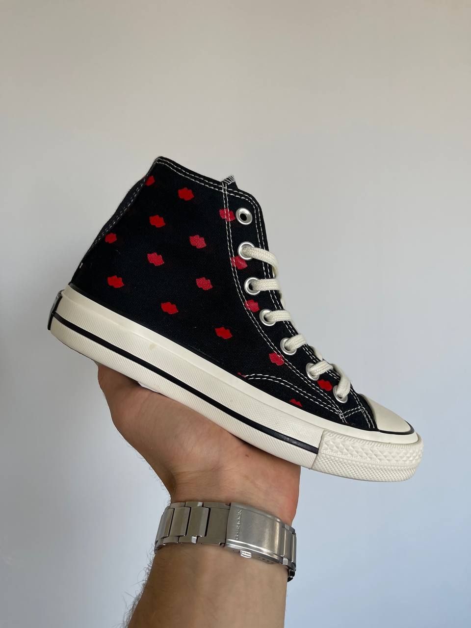 Жіночі кеди Converse Chuck 70 Embroidered Lips  Black