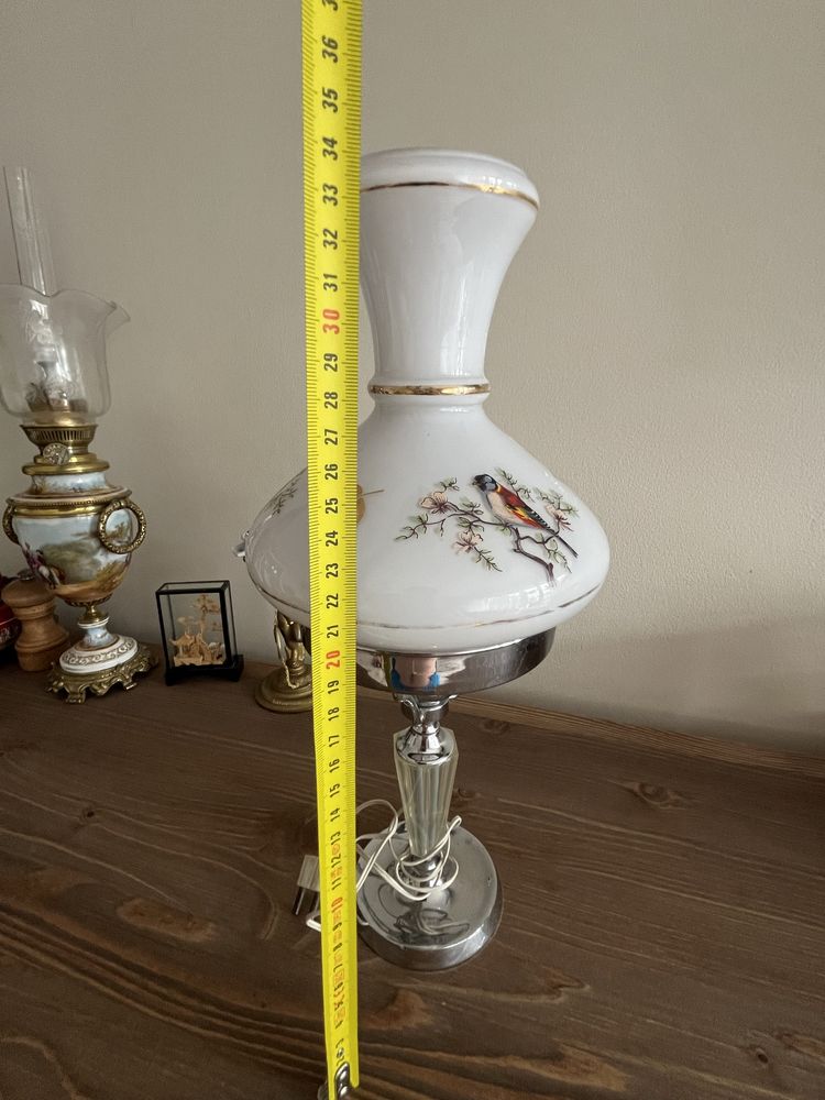 Stylowa lampa elektryczna zdobienia dekoracja
