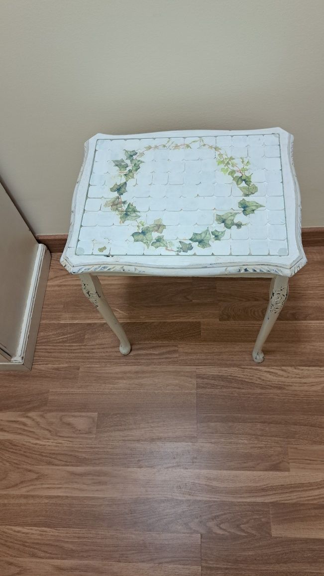 Mesa de apoio ou decoração