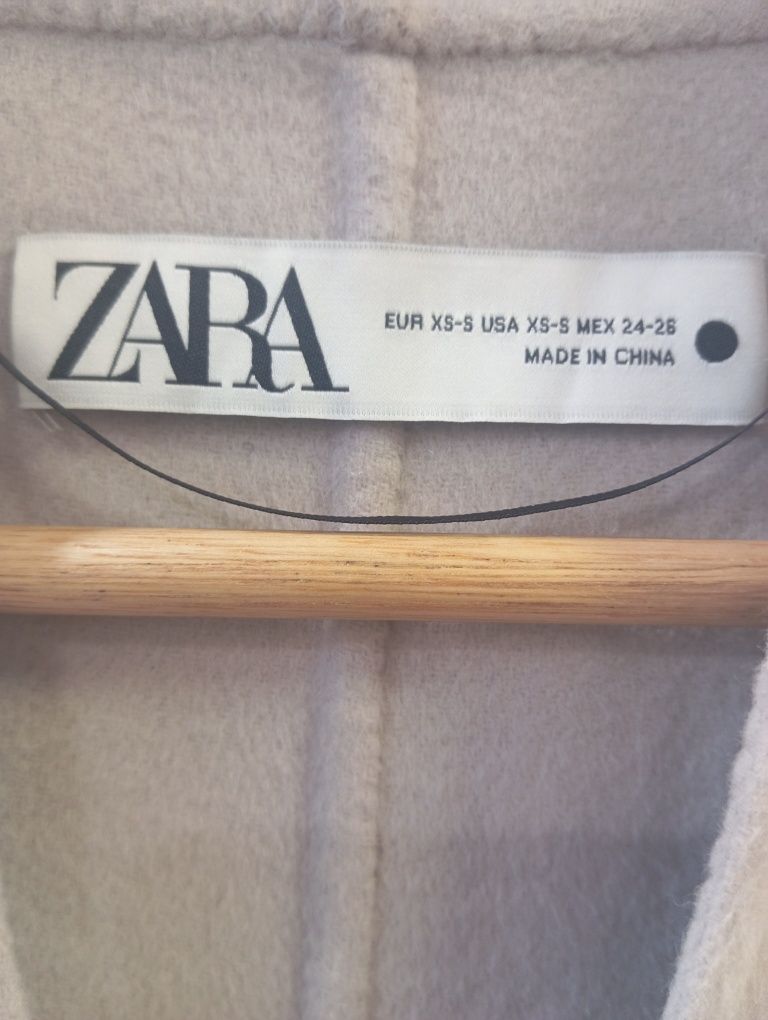Ідеальний жилет від Zara з вовною XS-M