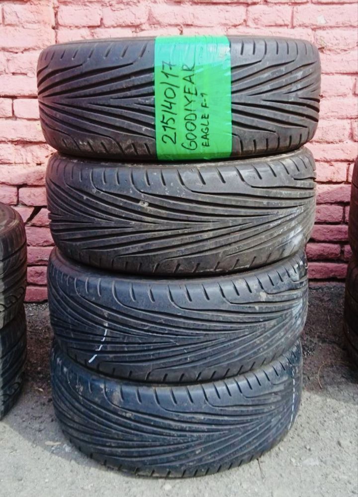 215 40 17 goodyear eagle f1 лето 4 штуки протектор 99%