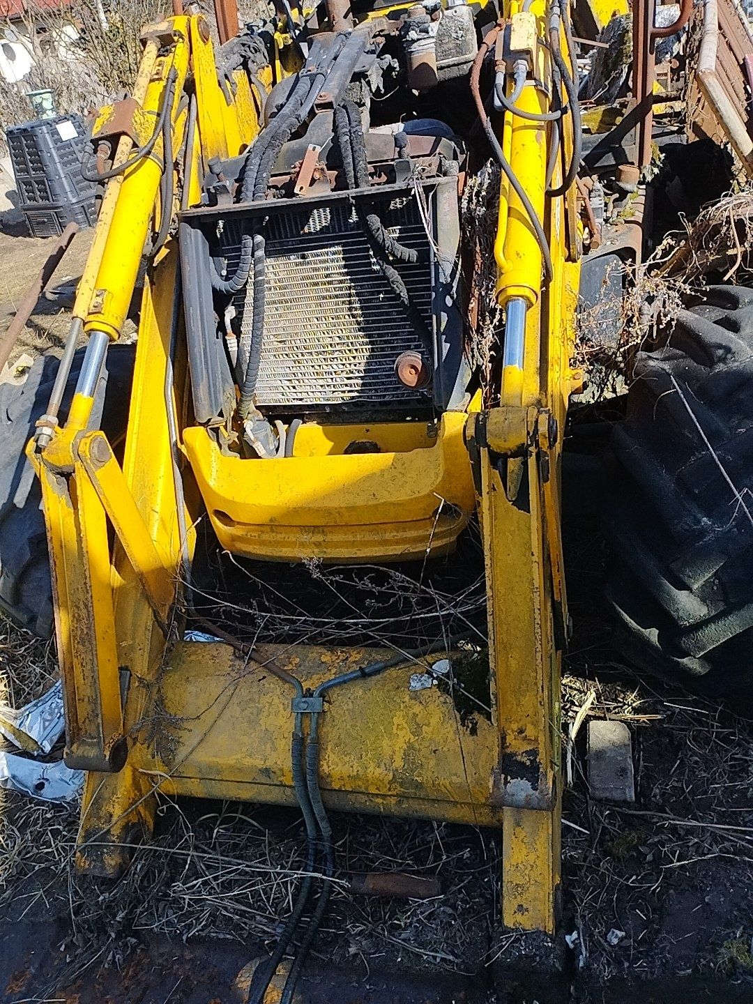 Jcb 3cx spalona, uszkodzona na części