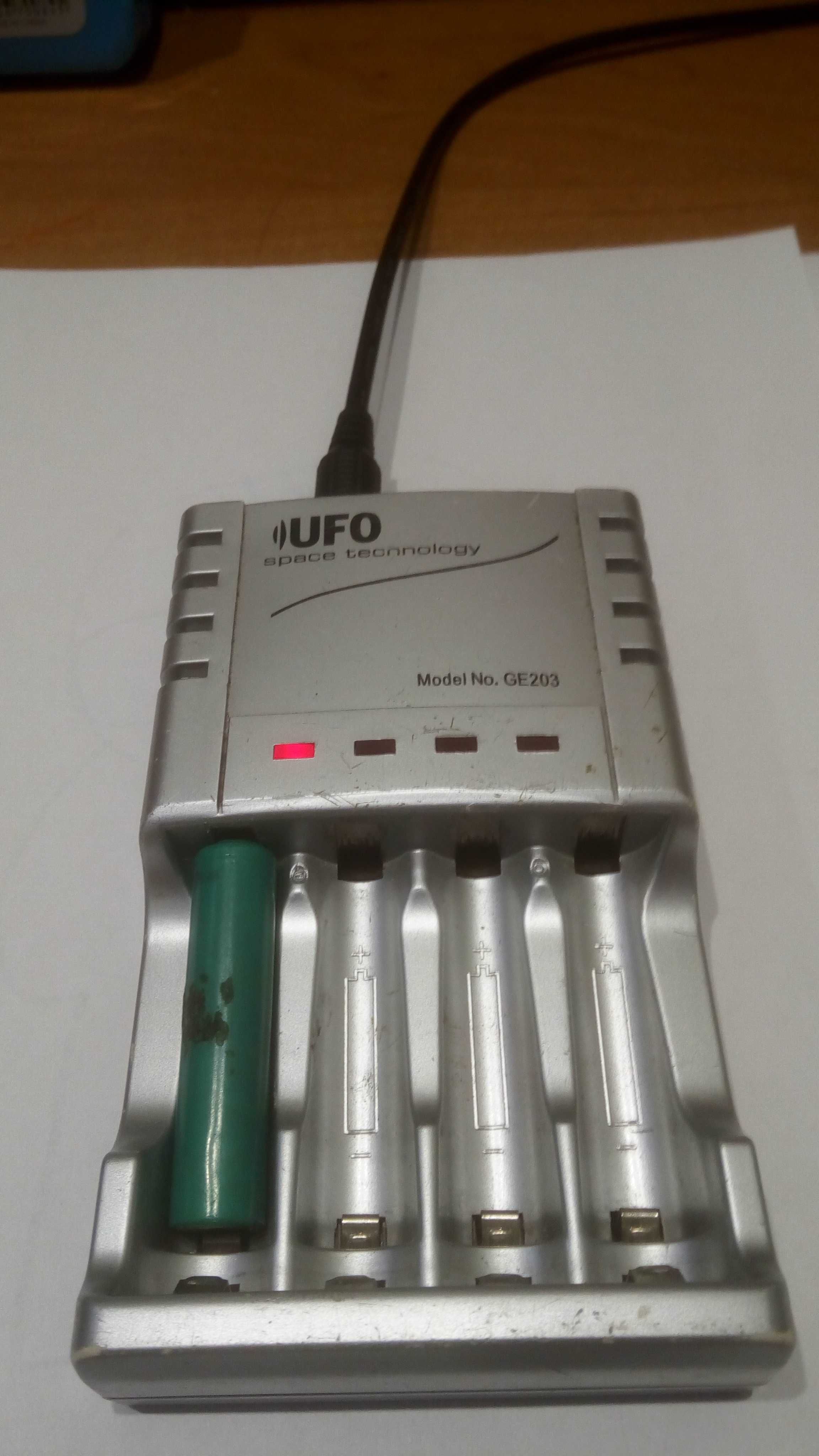 Продам зарядное устройство UFO GE203
