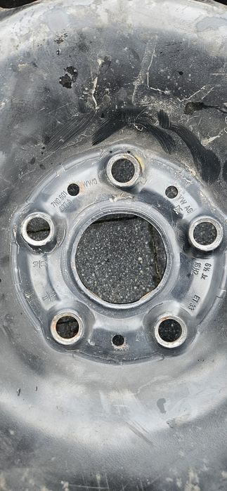 FELGI STALOWE 16 5x112 6.5J ET33 Vw ,Skoda +kołpaki orginały