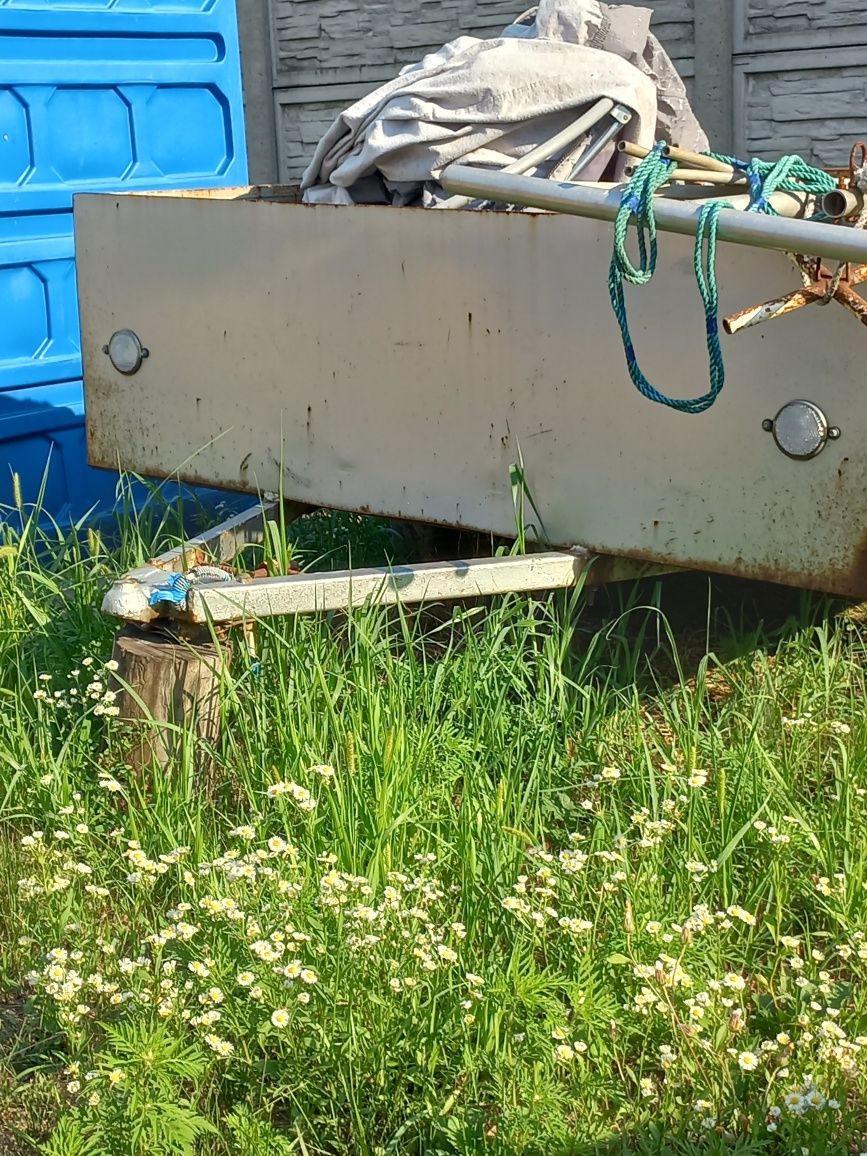 Продам легковой прицеп