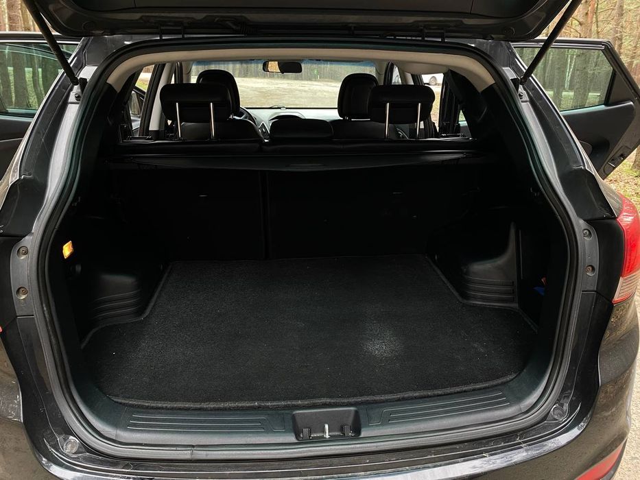 Продам Hyundai IX35 1.7 дизель 2011 р.