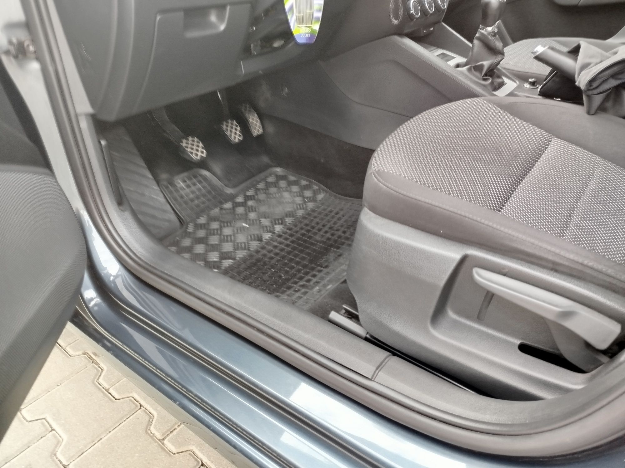 Шкода А7  1.6 tdi 2014