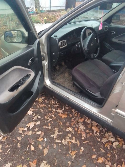 Чері амулет на повному боєвому ходу