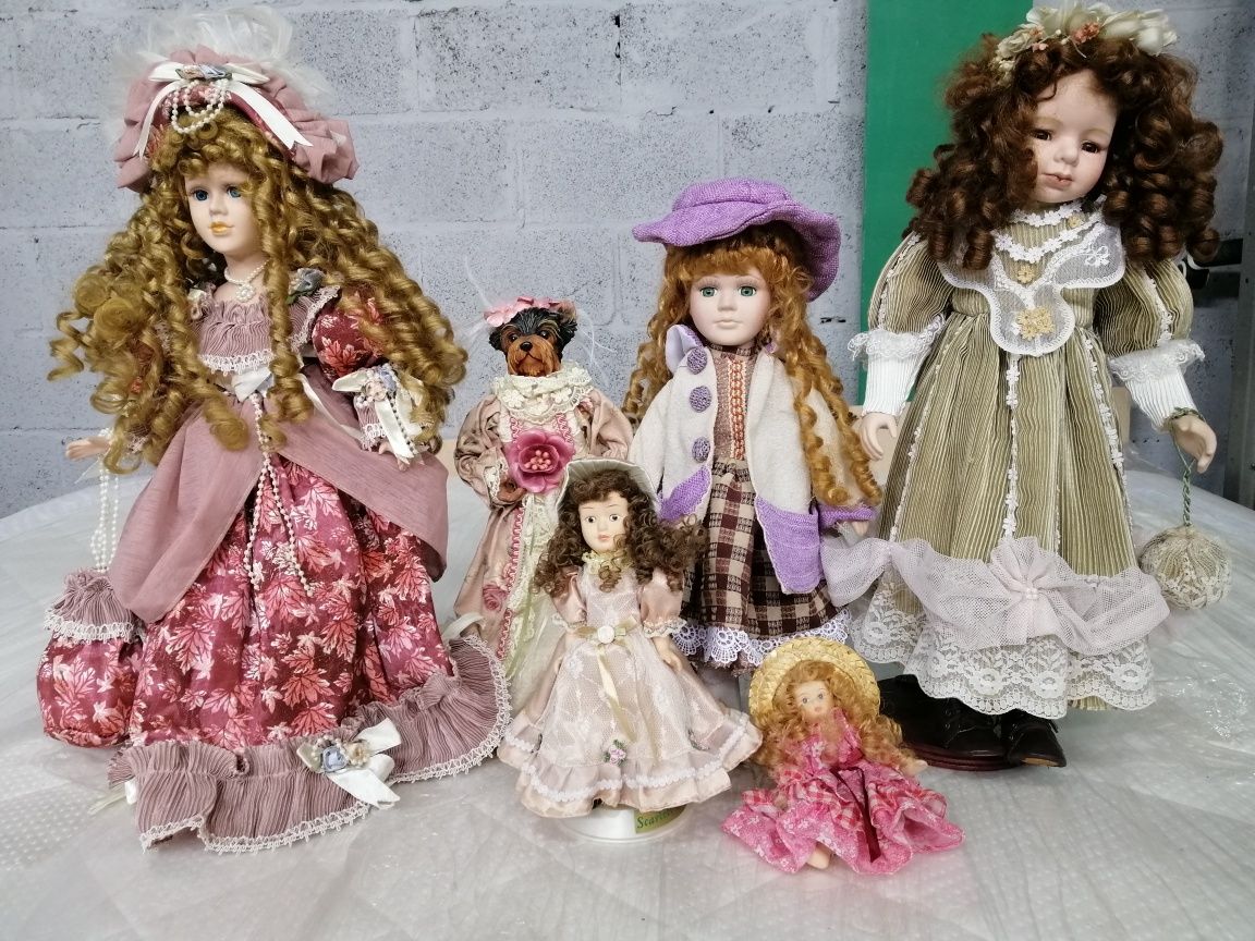 Куклы фарфоровые, цена за все.