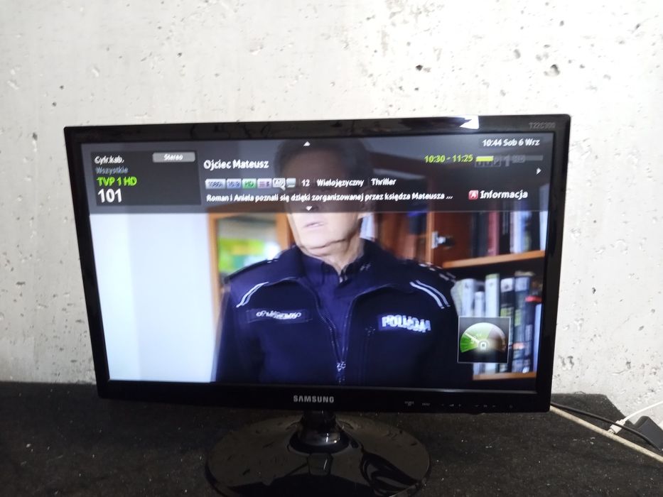 Samsung TV LED 22 cale LT22C300 Full  HD