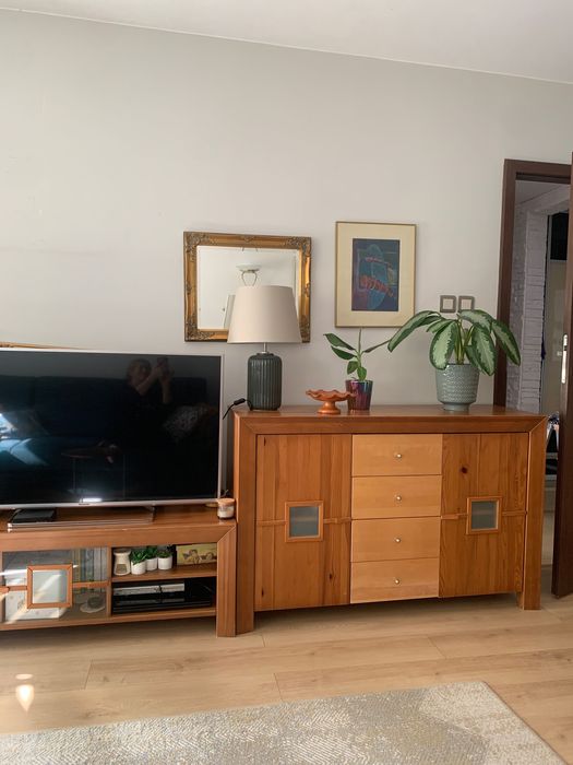 Meble stołowe drewniane komoda witryna szafka tv