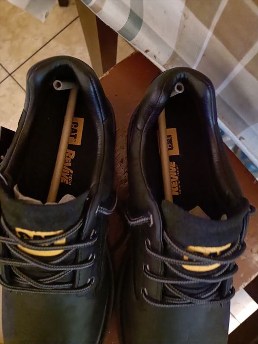 Sprzedam buty CAT.