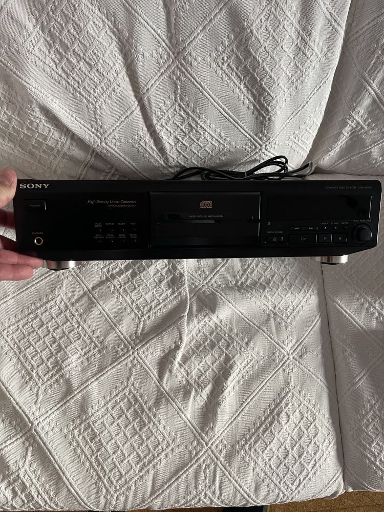 Leitor de CD Sony ( ler bem o anúncio )