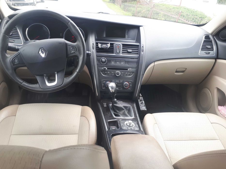 Renault Latitude