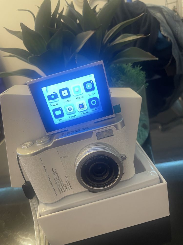 Maquina fotografica 4k nova