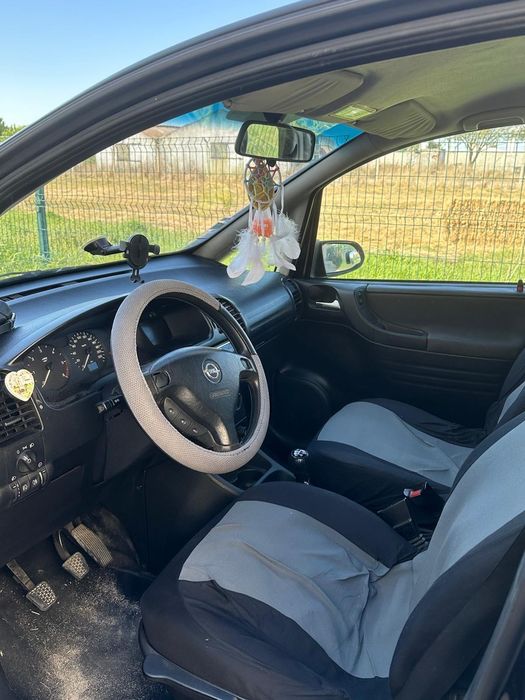 Opel zafira 2000DTI