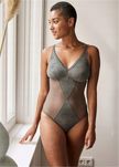 B.P.C. miękkie body bez usztywnień khaki koronkowo siateczkowe ^48/50