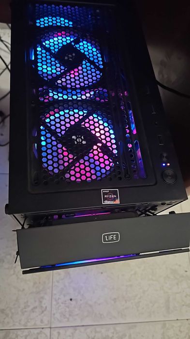 PC + Monitor Gamer Ryzen 5 7600X + Rx 6800 XFX 16gb