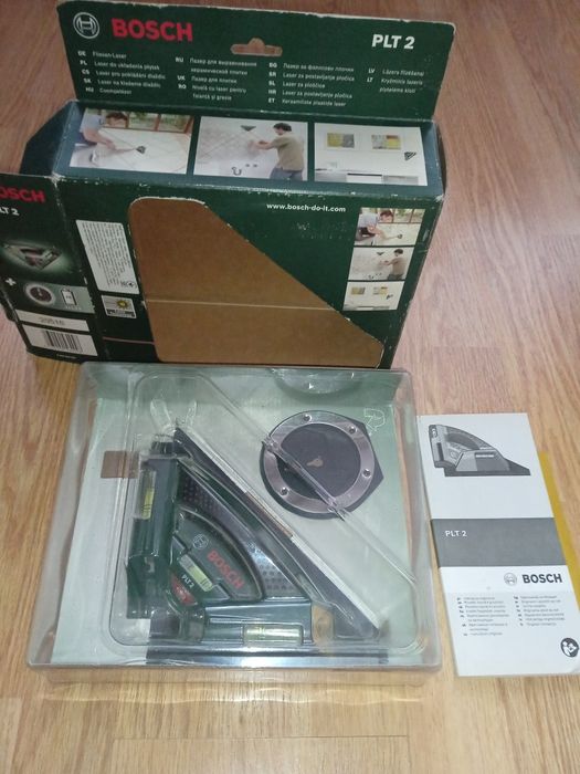 Нивелир лазерный BOSCH для укладки плитки и ламината PLT 2.