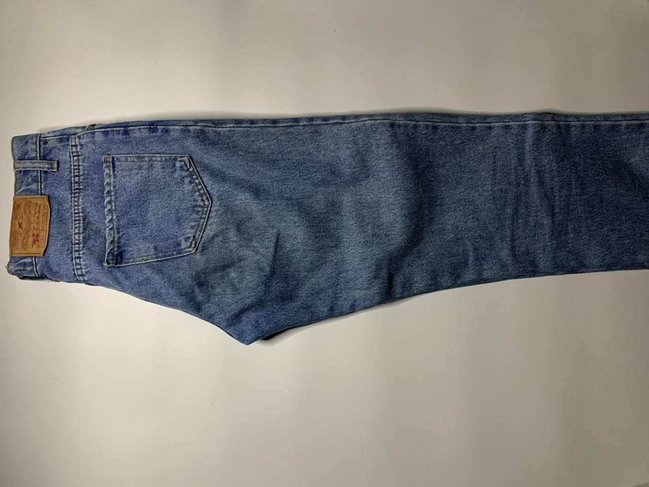 Жіночі джинси рівного крою