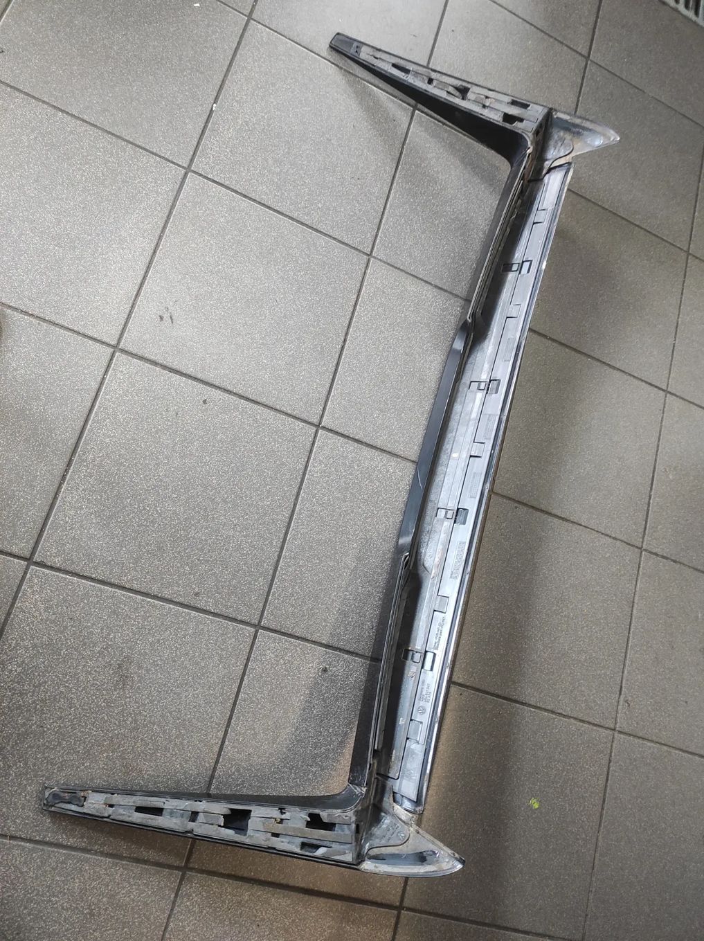 SPOJLER SPOILER LOTKA DASZEK TYLNEJ KLAPY OE VW POLO 5 6R BLUEMOTION 6R6827567 6R6805946 6R6805945 WYSYŁKA !!!!