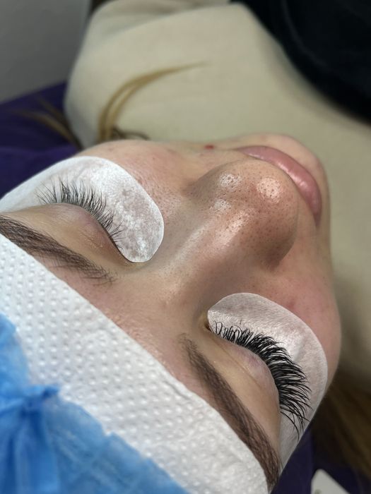 Нарощення вій. Хотів ,Лісники ,Чабани