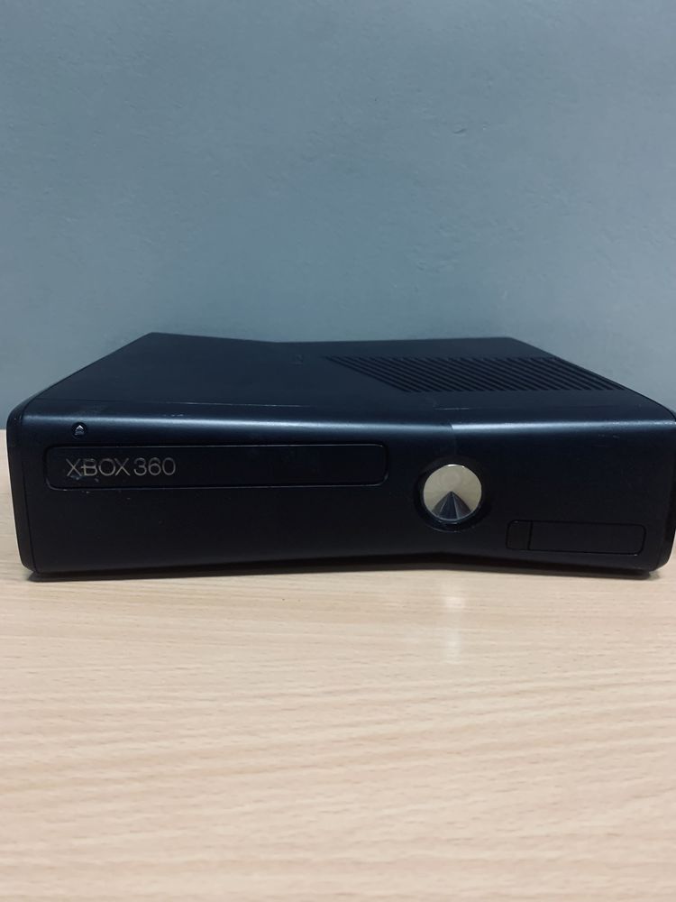 Без передоплати xbox 360 slim 250гіг, 35 ігр, гарантія
