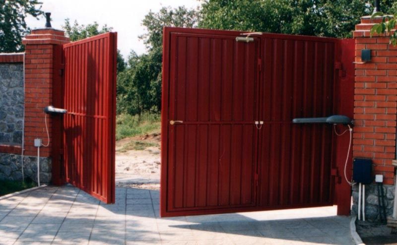 Ворота секционные, роллетные, откатные, распашные