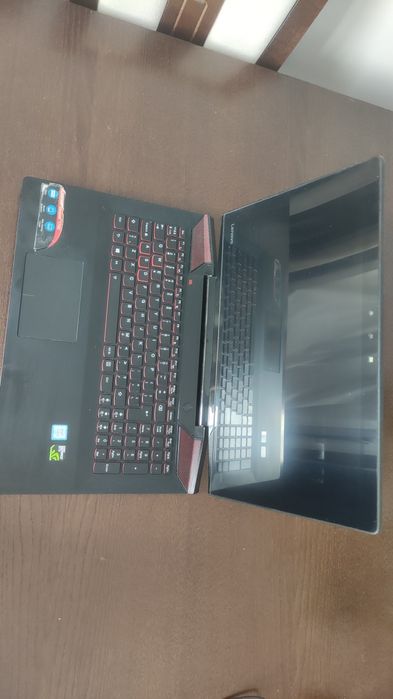 Lenovo Y700 I5-6300HQ/8GB RAM/256GB SSD+1TB HDD/GTX 960M