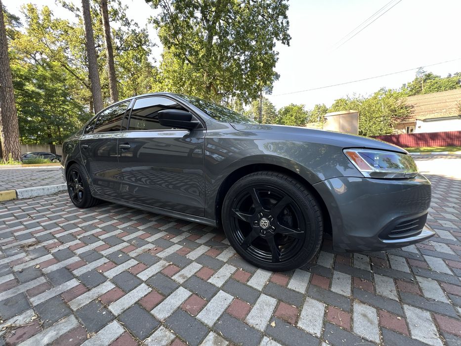 Продам Volkswagen jetta 6 2014